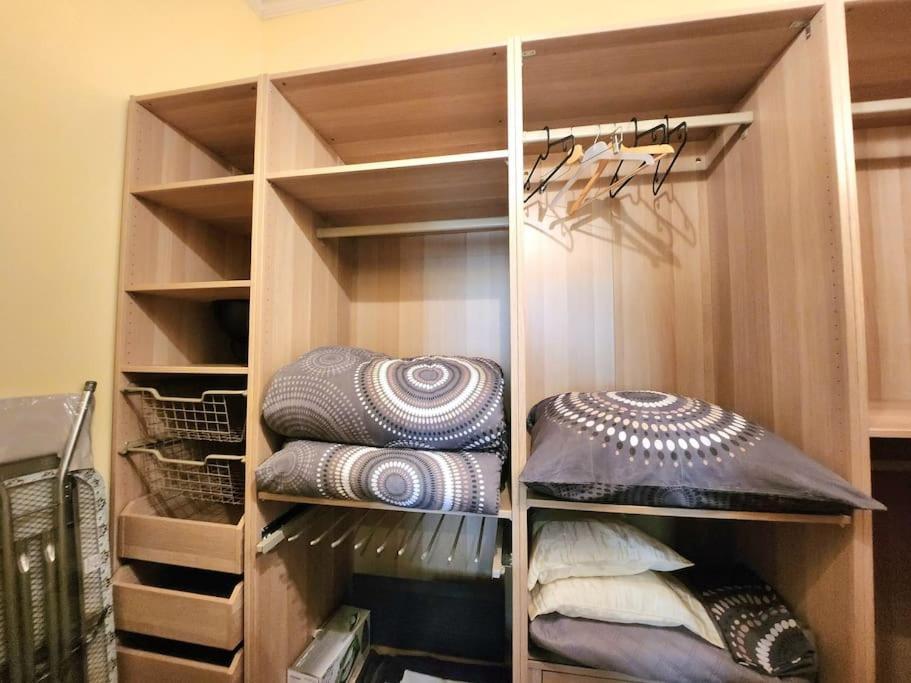 Spacious Apartment 6Min From The Dancing House Prag Exterior foto