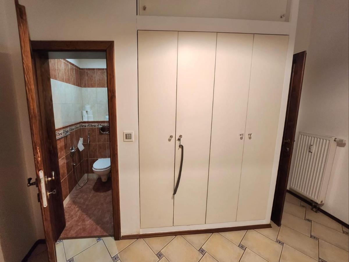 Spacious Apartment 6Min From The Dancing House Prag Exterior foto